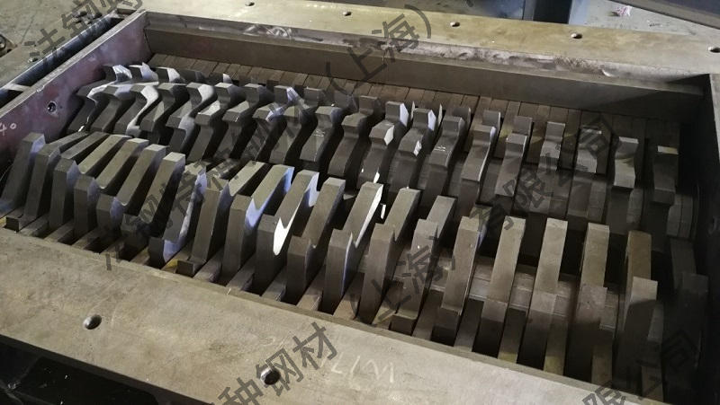 工業(yè)廢棄物破碎機(jī)刀片